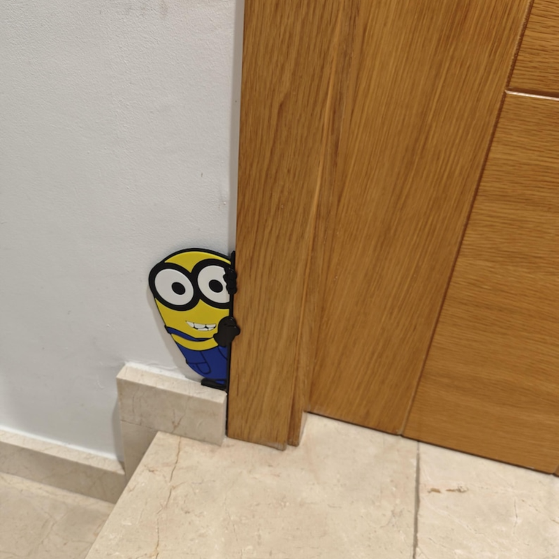 Minion - Peekaboo wall/door decoration – 3D printed PLA